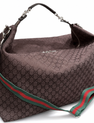 GUCCI's new large-sized LaFamiglia series Hobo bag, with an underarm tote, lunch box, and shoulder strap made of napa leather.