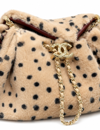 Gift box packaging: Chanel 25s polka dot 25 bag || Jennie's same style